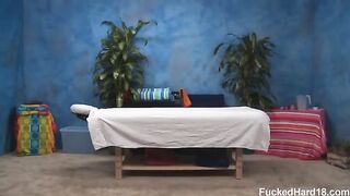 سكس مساج ونيك مع مراهقة روسيه طلقه